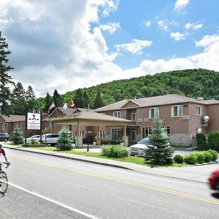 Hotel Le Versailles Saint-Sauveur-des-Monts Exterior foto