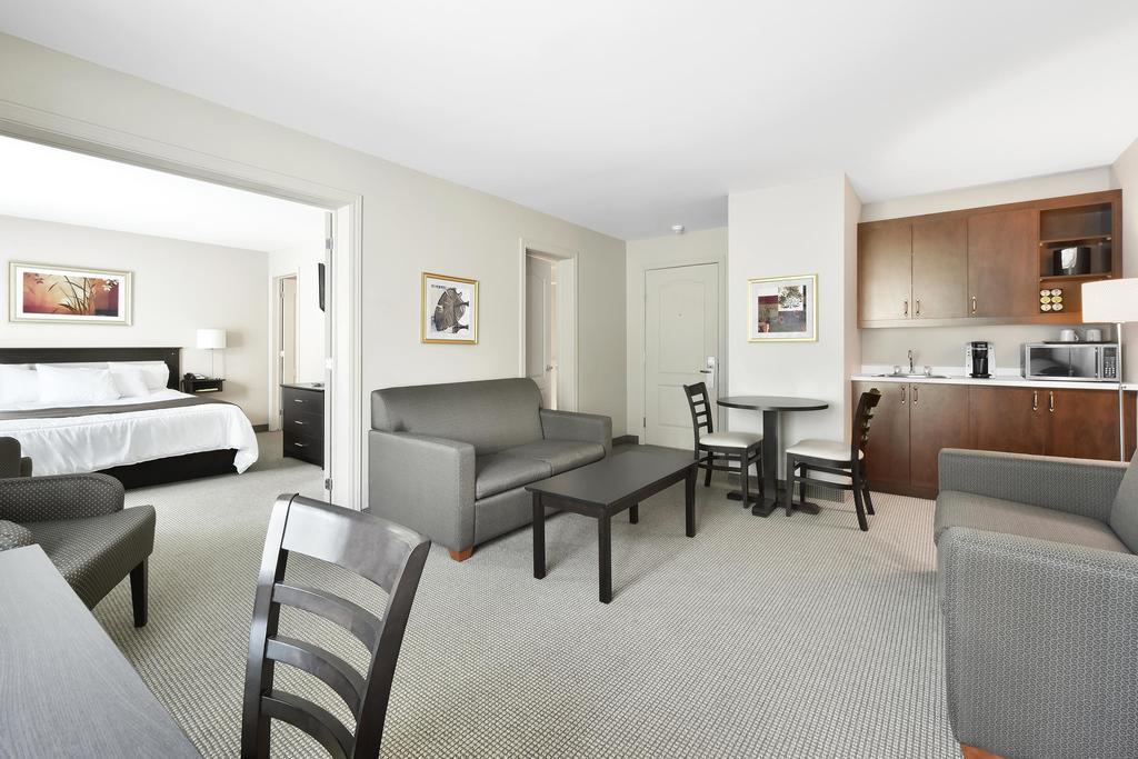 Hotel Le Versailles Saint-Sauveur-des-Monts Zimmer foto