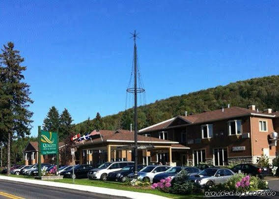 Hotel Le Versailles Saint-Sauveur-des-Monts Exterior foto
